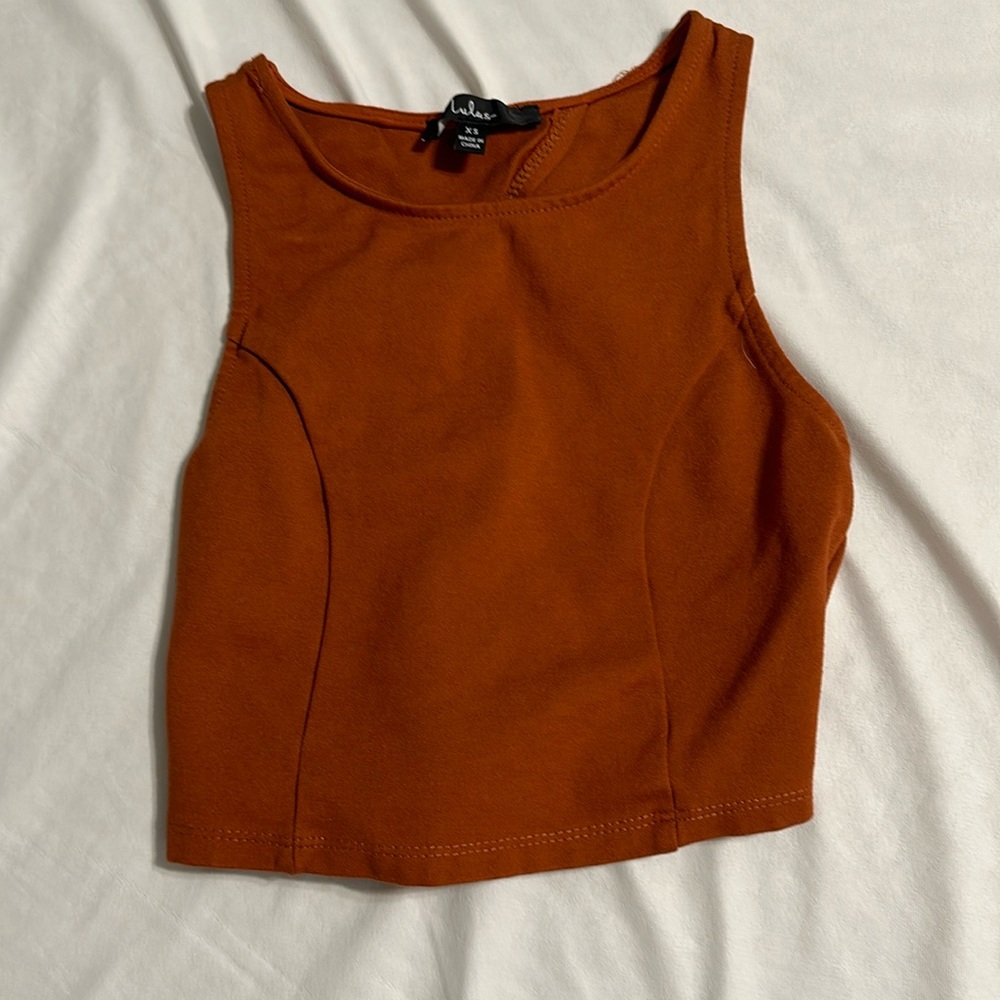 Open back tie crop